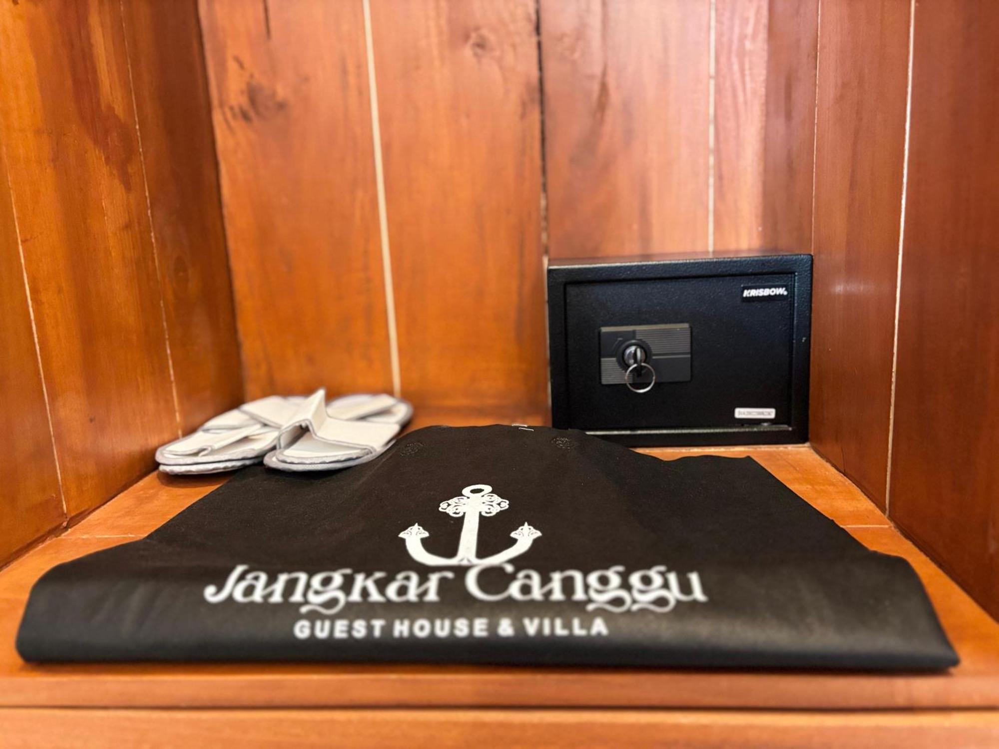 The Jangkar Canggu Guesthouse & Villa Exteriör bild